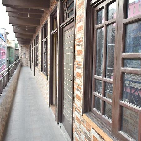 Zara Residence 1 Saidu Sharif Экстерьер фото